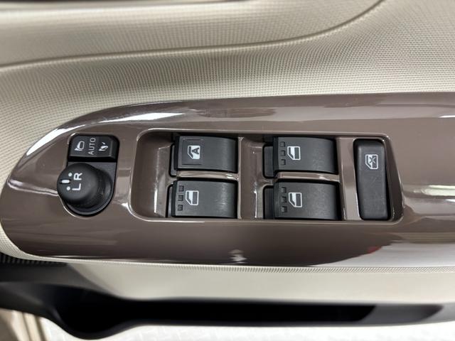 ムーヴキャンバスGメイクアップリミテッド SAIII防錆塗装済み ドラレコ ナビ パノラマモニター Bluetooth ハンズフリー USBソケット 両側電動スライドドア 置きラクボックス LEDヘッドランプ オートライト キーフリー スマアシ(長野県)の中古車