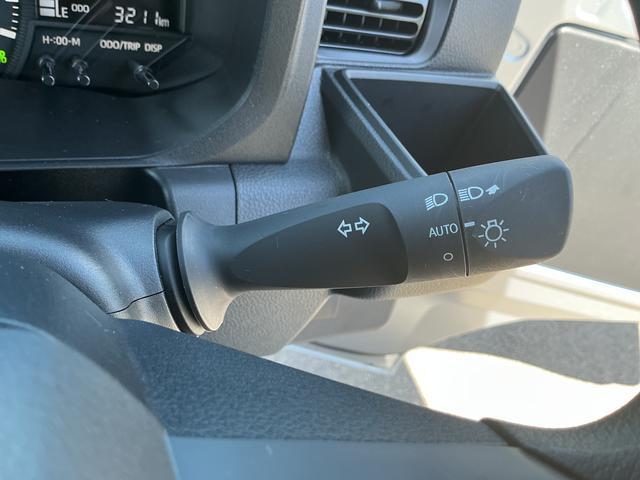 ハイゼットトラックスタンダードＡＭ／ＦＭチューナー　マニュアルエアコン　ハロゲンヘッドランプ　オートライト機能　荷台ゴムマット（５ｍｍ）　ゲートプロテクター　ゲートプロテクター　電子制御式４ＷＤ　アクセサリーソケット　スマアシ（長野県）の中古車