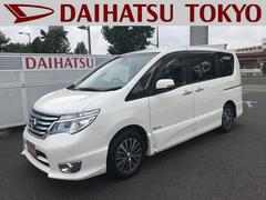 セレナ 白(ホワイト系)(日産)の中古車|中古車探しは【U-CATCH】