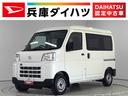 走行無制限１年保証　前後コーナーセンサー　４ＷＤ　ＣＶＴ車　オートマチックハイビーム　アイドリングストップ　横滑り防止装置　オートライト　ヘッドライトレベライザー　ラジオ　スマートアシスト（兵庫県）の中古車