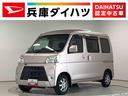 １年保証　４ＷＤ　ＡＴ車　ナビ　ＥＴＣ　リアコーナーセンサー　ＤＶＤ　Ｂｌｕｅｔｏｏｔｈ　オートマチックハイビーム　キーレス　両側スライドドア　１２インチアルミホイール　スタッドレスタイヤセット付き（兵庫県）の中古車