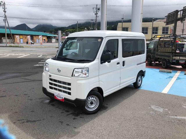 ハイゼットカーゴＤＸ　４ＷＤ　走行距離４６８ｋｍ４ＷＤ　スマートアシスト　ＡＭ／ＦＭラジオ　マニュアルエアコン　コーナーセンサー　キーレスエントリー　スライドドア（山形県）の中古車