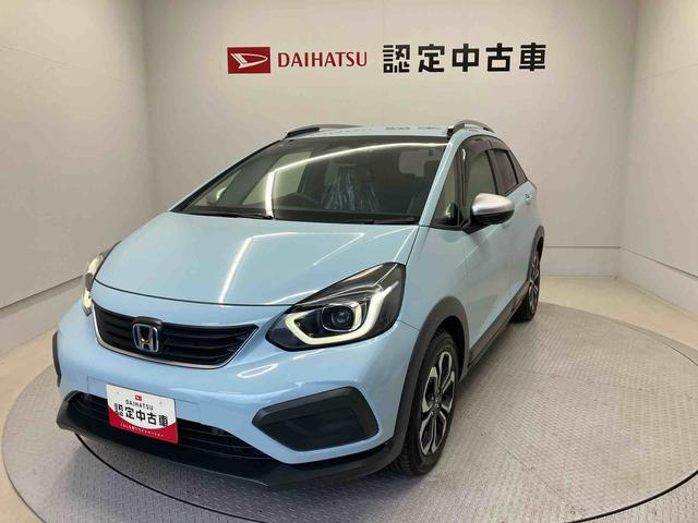 フィットｅ：ＨＥＶクロスターバックカメラ付き　オートエアコン　オートライト　キーフリー（熊本県）の中古車