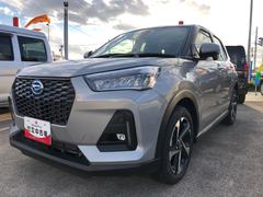 ロッキープレミアムＧ　ＨＥＶ　２ＷＤ　走行距離４４０１ｋｍ２ＷＤ　スマートアシスト　アルミホイール　ステアリングスイッチ　キーフリーシステム　セパレートシート　オートエアコン