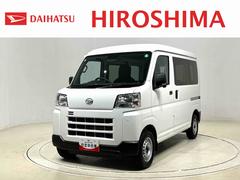 ハイゼットカーゴデラックス　４ＷＤ　ＣＶＴ車　ＡＭ／ＦＭラジオ付き４ＷＤ　ＣＶＴ車　ＡＭ／ＦＭラジオ　マニュアルエアコン　リヤヒーター　オートライト　フロントパワーウィンドウ　リヤワイパー　ハロゲンヘッドライト　純正スチールホイール　キーレスエントリー