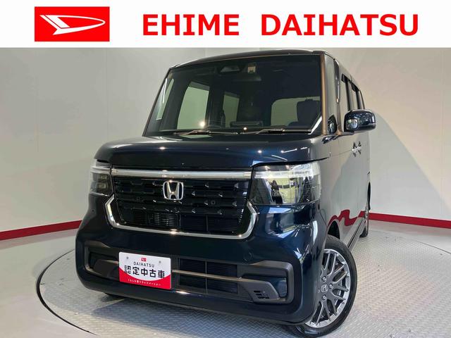 N−BOXカスタムターボベンチシート アイドリングストップ車 両側電動スライドドア オートライト LEDヘッドライト 電動パーキングブレーキ 純正ナビ CD DVD Bluetooth USB フルセグTV バックカメラ(愛媛県)の中古車