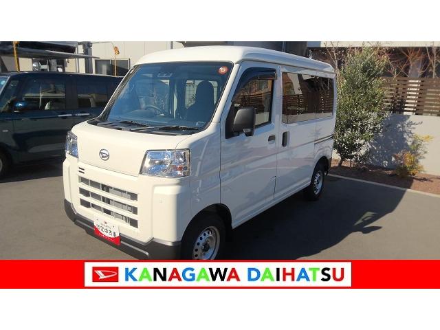 ハイゼットカーゴＤＸ４ＷＤ　サポカーＳワイド適合　ラジオ　エアコン　アクセサリーソケット　コーナーセンサー　アイドリングストップ　光軸調整ダイヤル　横滑り防止機能　誤発進抑制機能　パワーウインドウ　キーレス（神奈川県）の中古車