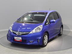 フィットハイブリッドハイブリッド・１０ｔｈアニバーサリーＥＴＣ　スマートキー　フォグランプ　　クルーズコントロール　ＨＩＤヘッドライト　オートエアコン　ステアリングスイッチ