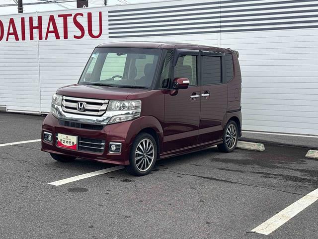 Ｎ−ＢＯＸカスタムＧ・ターボＬパッケージターボ車　インパネシフト　両側スライドドア　Ｗエアバッグ　アルミホイール（鹿児島県）の中古車