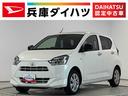 雹害車両　１年保証　前後コーナーセンサー　オートハイビーム　ＬＥＤヘッドライト　アイドリングストップ　キーレスエントリー　横滑り防止装置　オートライト　ヘッドライトレベライザー　電動格納ドアミラー（兵庫県）の中古車