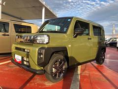 タフト 中古車 Ｇ　ダーククロムベンチャー　２ＷＤ　走行距離２４３８ｋｍ２ＷＤ　スマートアシスト　プッシュボタンスタート　キーフリーシステム　９インチディスプレイオーディオ　電動パーキングブレーキ　アルミホイール　オートエアコン