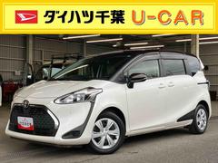 シエンタ 中古車 Ｘ７人乗り３列シート　衝突軽減装置　前後クリアランスソナー　両側スライドドア（左側電動）　ＣＤ／ＵＳＢ／ＡＵＸ　プロジェクター式ハロゲンヘッドライト　オートハイビーム　キーレスエントリー　シートリフター