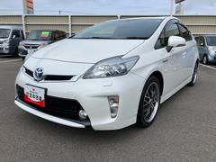 プリウス 中古車 Ｇツーリングセレクション２ＷＤ　ＣＶＴ　１８００ｃｃ　７インチナビ　バックカメラ　ＥＴＣ車載器　オートライト　プッシュボタンスタート　オートエアコン　電動格納ドアミラー　ＬＥＤヘッドライト　社外アルミホイール