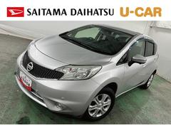 ノート 中古車 Ｘ　走行８１７２７キロ／フルセグナビ／全周囲カメラ１年保証距離無制限　走行距離８１７２７キロ　フルセグナビ　全周囲カメラ　ブルートゥース　純正マット　助手席エアバッグ　オートライト