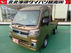 ハイゼットトラック 中古車 ジャンボエクストラパートタイム４ＷＤ　フロアシフトＣＶＴ　エアコン　ＬＥＤヘッドライト　オートライト　キーフリーシステム　プッシュボタンスタート　パワーウィンドウ　アイドリングストップ　ＶＳＣ（横滑り抑制機能）