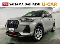 ロッキー 中古車 Ｘ　ＨＥＶ　走行１３５２キロ／ＬＥＤヘッドランプ／純正マット１年保証距離無制限　走行距離１３５２キロ　純正マット　サイドエアバッグ　クリアランスソナー　オートライト　ＬＥＤヘッドランプ　オート格納式ドアミラー　電動パーキングブレーキ