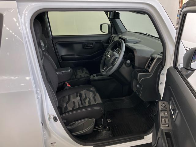 タフトＧ　ダーククロムベンチャースマートアシスト付き　シートヒーター　スカイフィールトップ　電動パーキングブレーキ　コーナーセンサー　オートライト・ハイビーム　ＬＥＤヘッドランプ　キーフリー　アルミホイール（鳥取県）の中古車