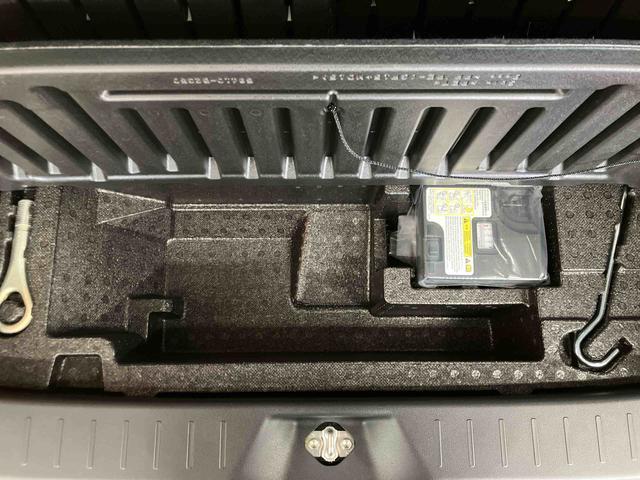 ムーヴカスタム Xリミテッド SAIIIスマートアシスト付き ナビゲーションシステム付き パノラマモニター付き ドライブレコーダー付き ステアリングスイッチ フルタイム4WD シートヒーター ETC付き キーフリーシステム(鳥取県)の中古車