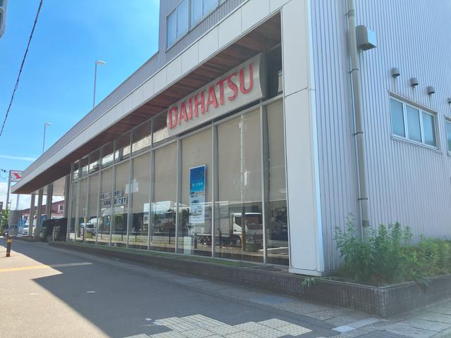 京都ダイハツ販売株式会社　伏見新堀川店